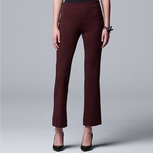 NWT Slimming Women's Simply Vera Vera Wang
Pull-On Ponte Bootcut Pants